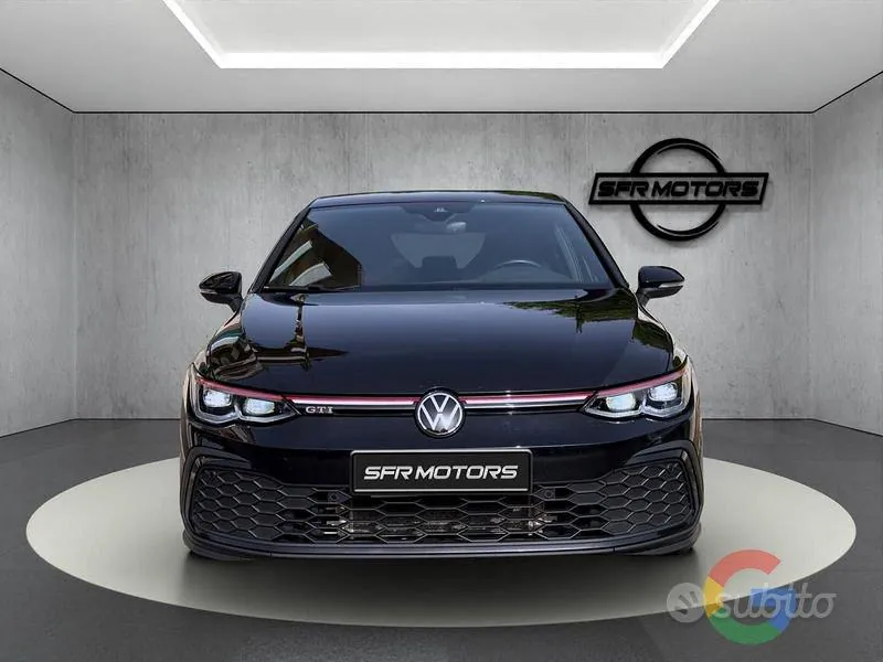 Volkswagen Golf Gti 2023 photo 2