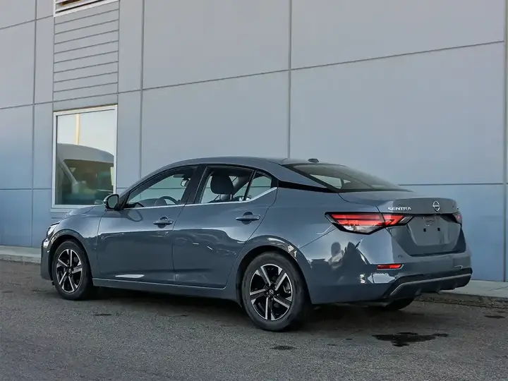 Nissan Sentra 2024 photo 5