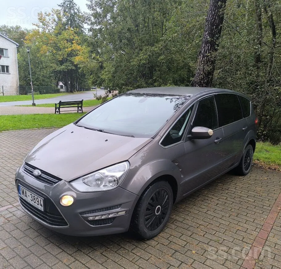 Ford S-Max