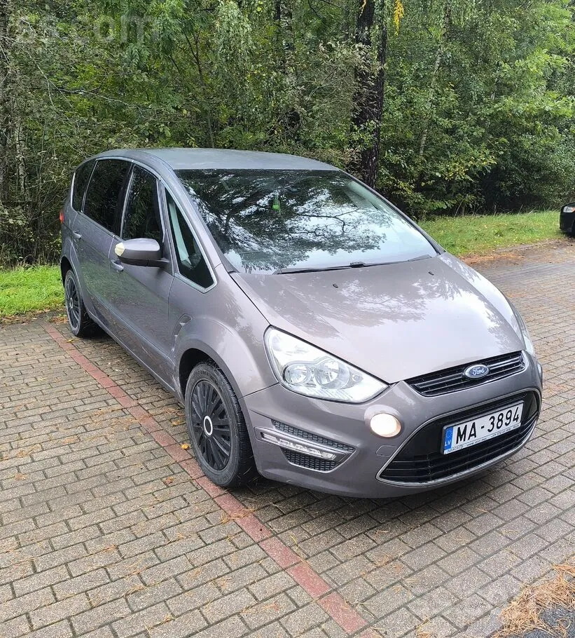 Ford S-Max 2012 photo 5