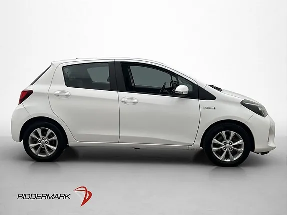 Toyota Yaris 2015 photo 5