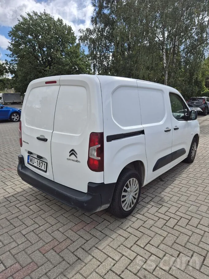 Citroen Berlingo 2021 photo 3
