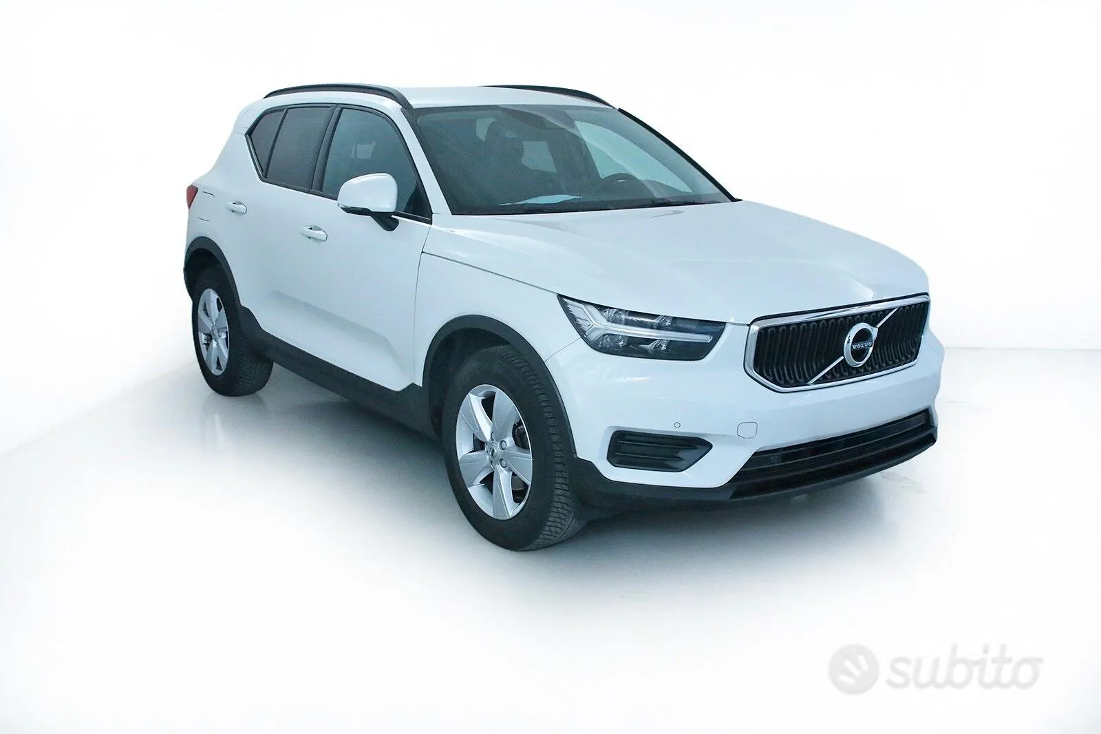 Volvo Xc40 2022 photo 3