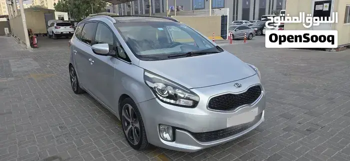 Kia Carens 2016 photo 2