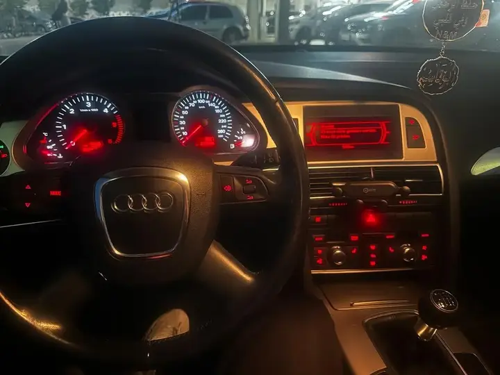 Audi A6 Avant