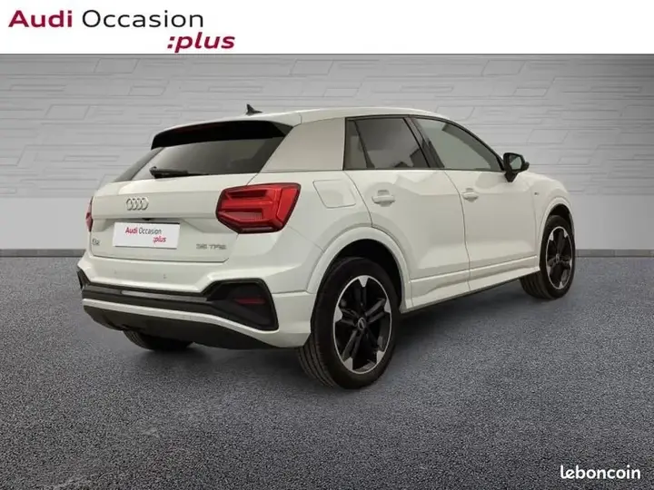 Audi Q2 2022 photo 2