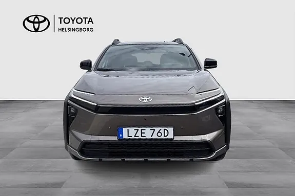 Toyota Bz4X Touring 2026 photo 2