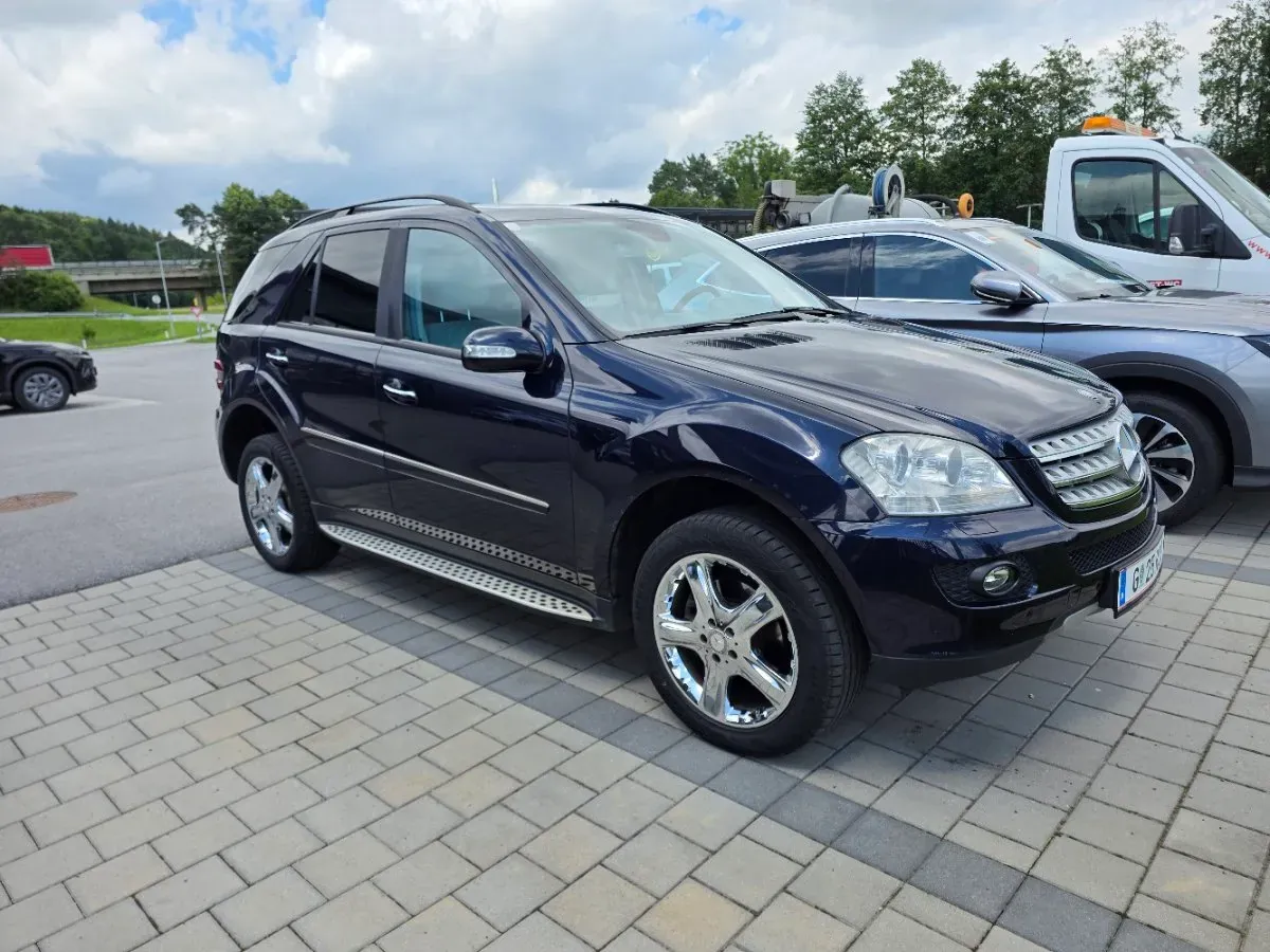 Mercedes-Benz M-Class