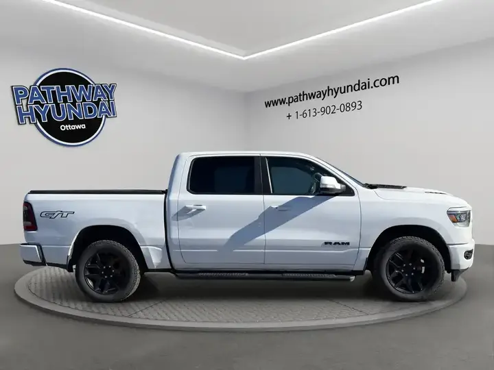 Ram 1500 2022 photo 3