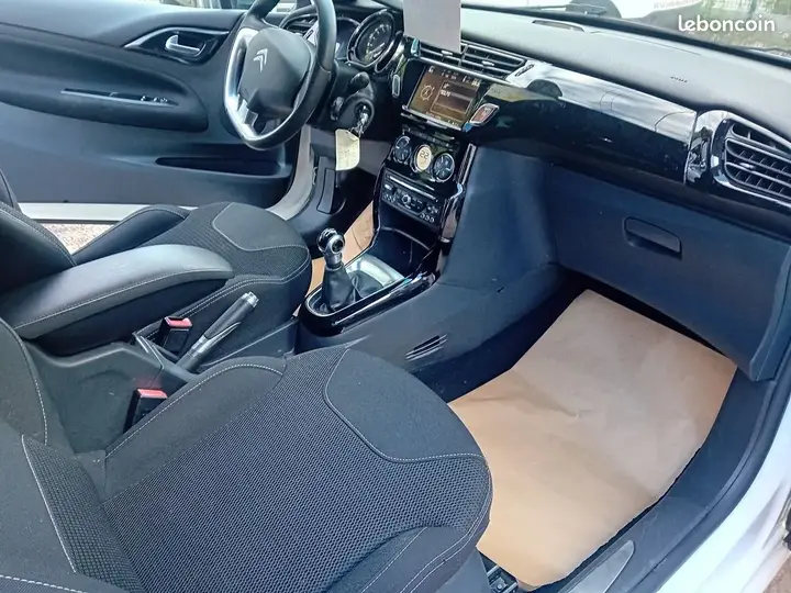 Citroen Ds3 2013 photo 4