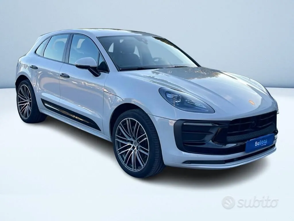 Porsche Macan 2023 photo 2