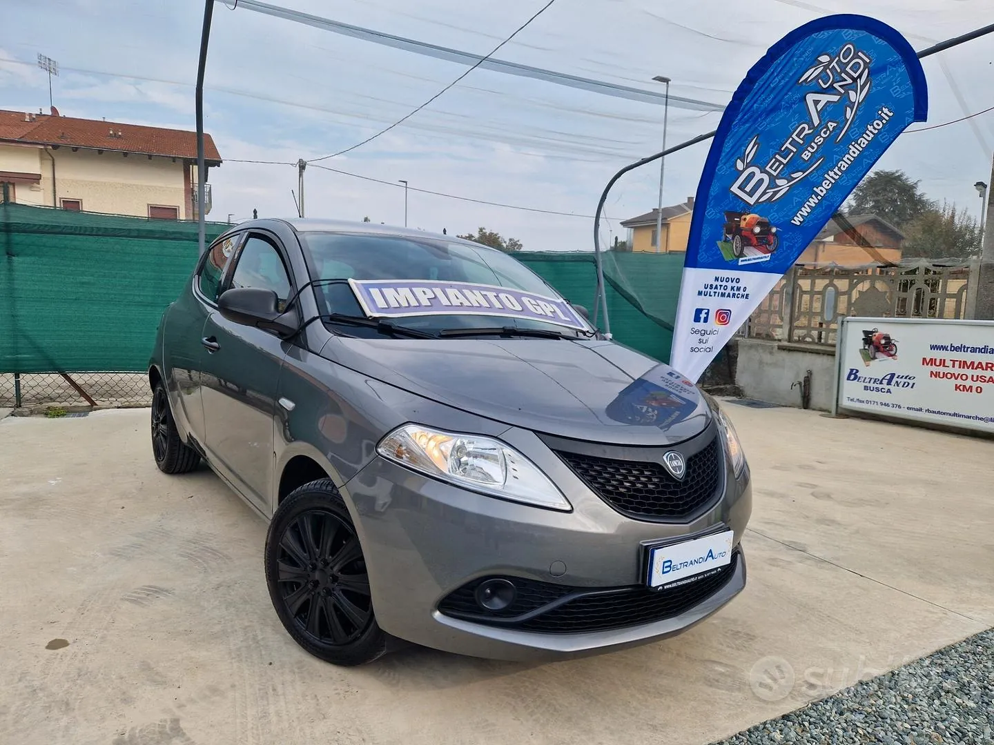 Lancia Ypsilon