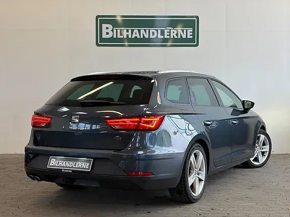 Seat Leon 2019 photo 2