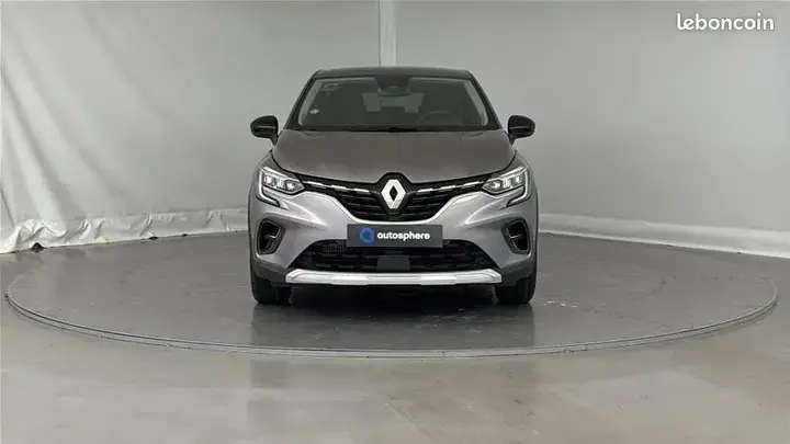 Renault Captur 2023 photo 2