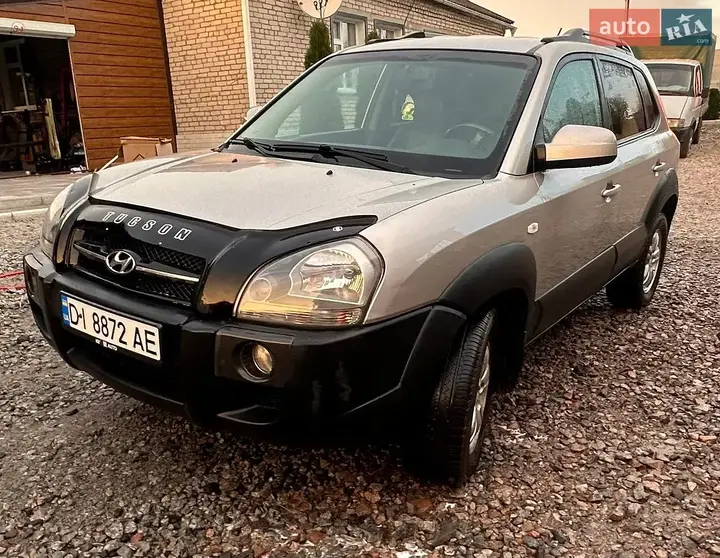 Hyundai Tucson 2007 photo 2