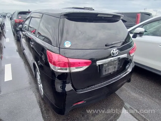 Toyota Wish 2009 photo 3