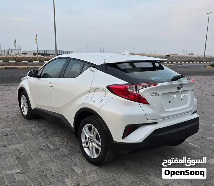 Toyota C-Hr 2023 photo 3