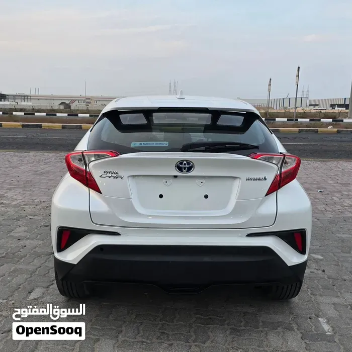 Toyota C-Hr 2023 photo 4