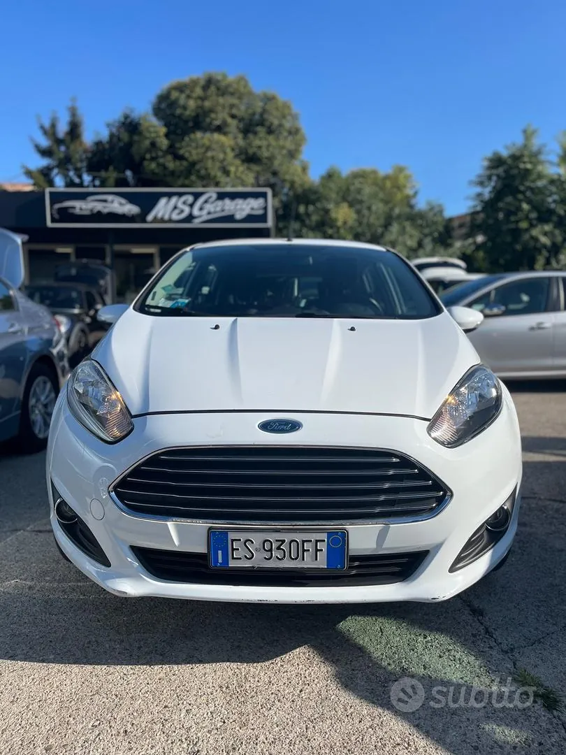 Ford Fiesta 2013 photo 3