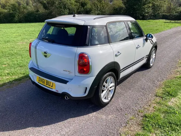 Mini Countryman 2011 photo 4