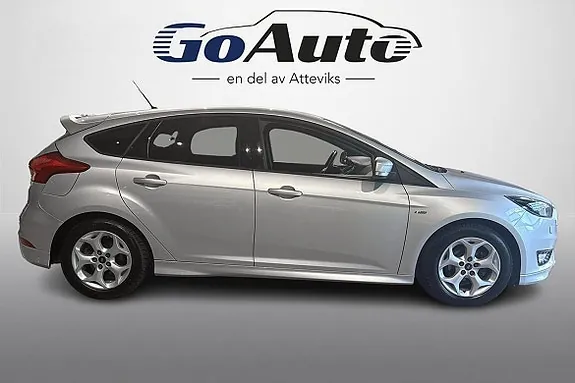 Ford Focus 2017 photo 2