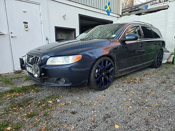 Volvo V70