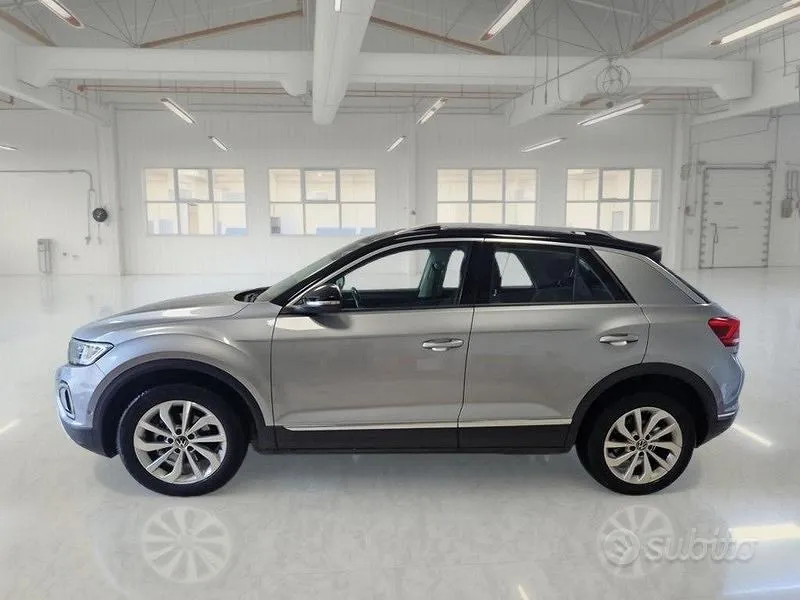 Volkswagen T-Roc 2022 photo 5