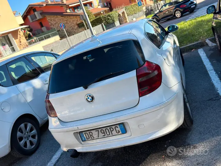 BMW 120D 2008 photo 2
