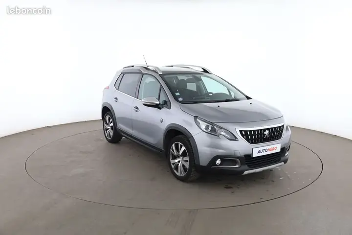 Peugeot 2008 2018 photo 4