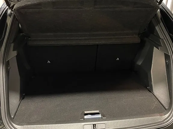 Peugeot 2008 2023 photo 5