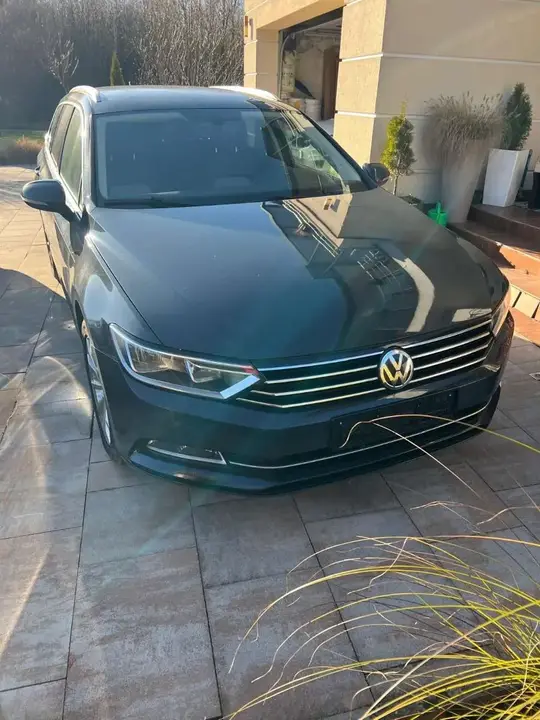 Volkswagen Passat 2016 photo 2