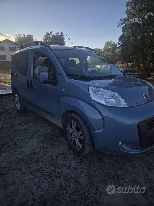 Fiat Qubo 2011 photo 2