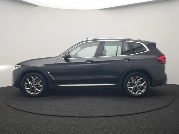 BMW X3 2022 photo 2