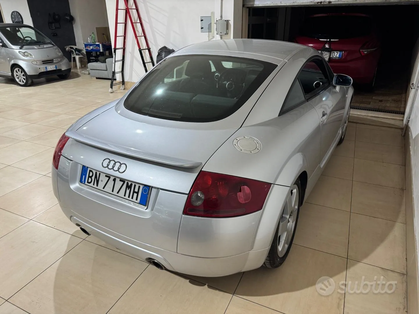 Audi Tt 2001 photo 4