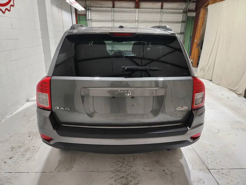 Jeep Compass 2012 photo 3