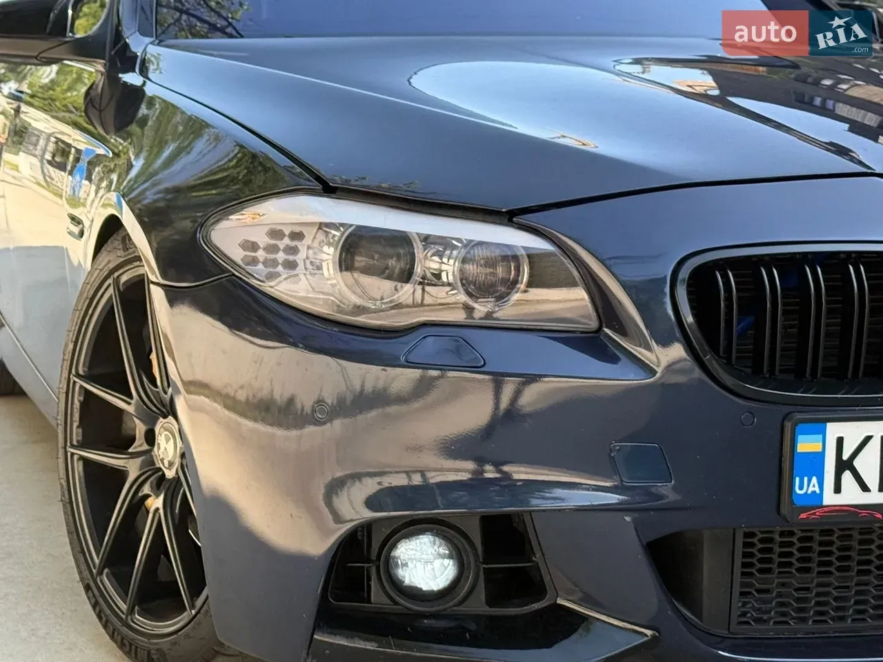 BMW 5 Series 2012 photo 4
