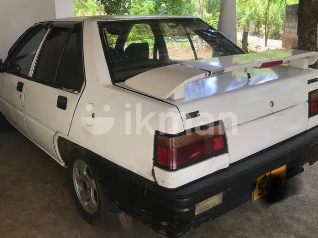 Mitsubishi Lancer 1990 photo 5