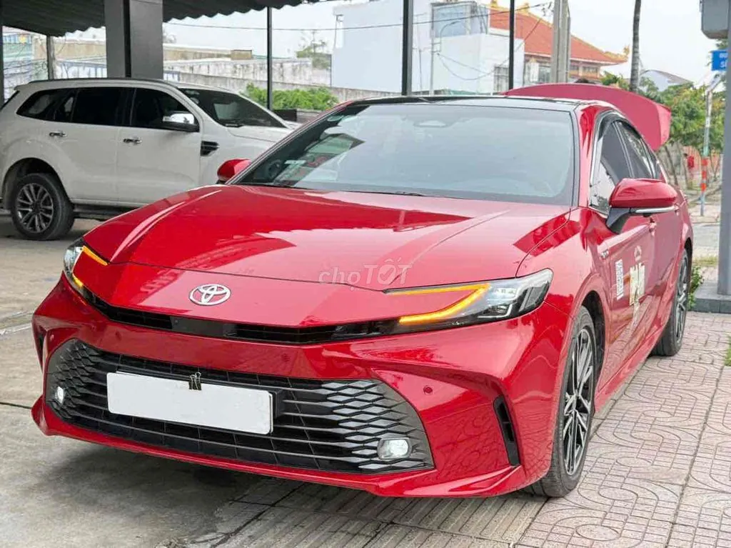 Toyota Camry 2025 photo 3