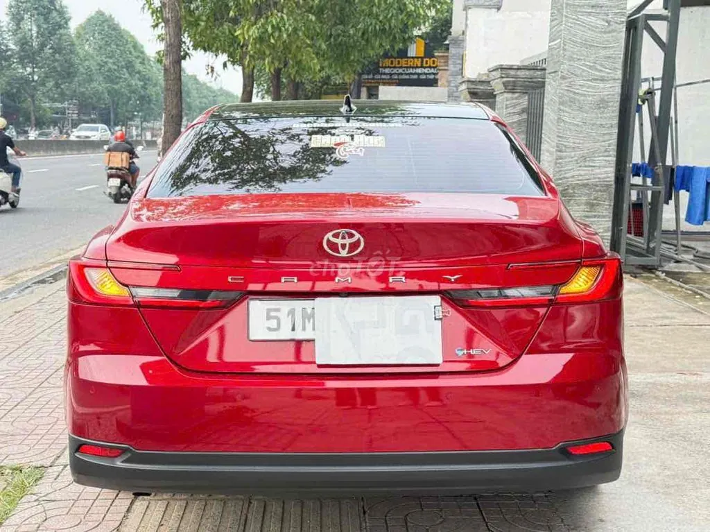 Toyota Camry 2025 photo 5