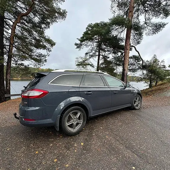 Ford Mondeo 2011 photo 3