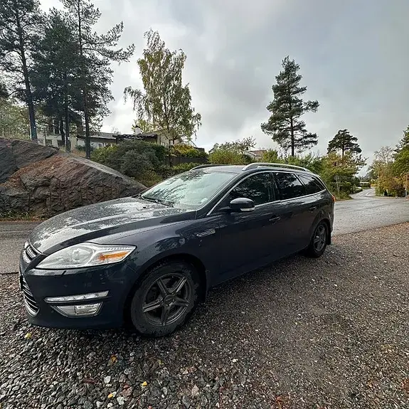 Ford Mondeo 2011 photo 4
