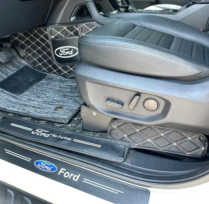 Ford Everest 2022 photo 5