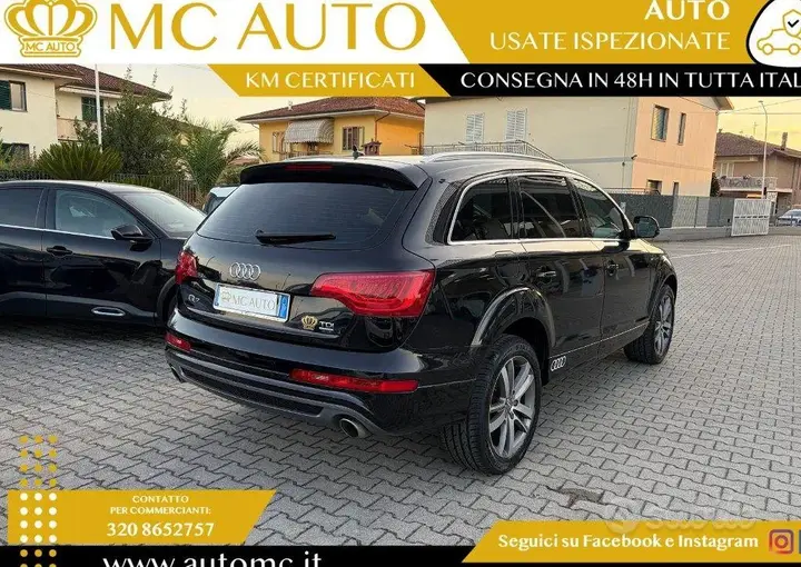 Audi Q7 2010 photo 4