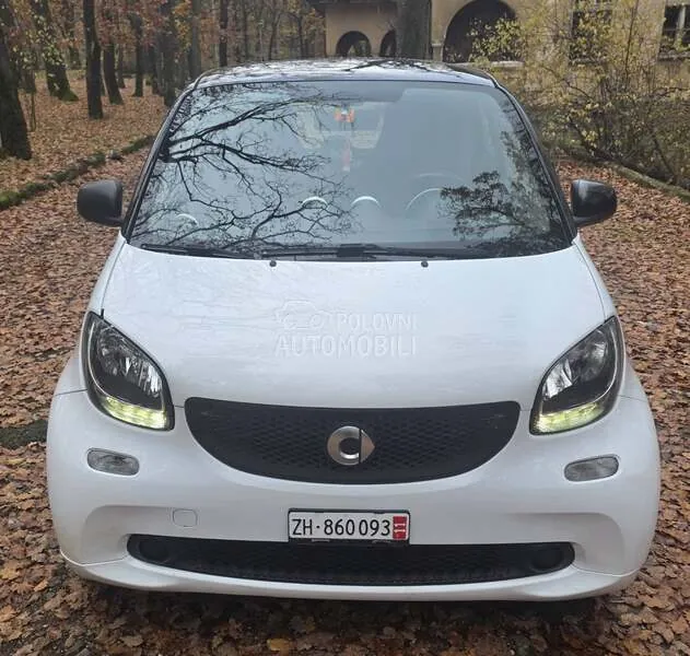 Smart Fortwo 2015 photo 2