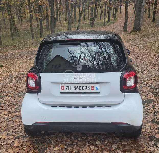 Smart Fortwo 2015 photo 5