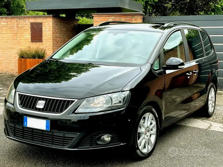 Seat Alhambra 2014 photo 2