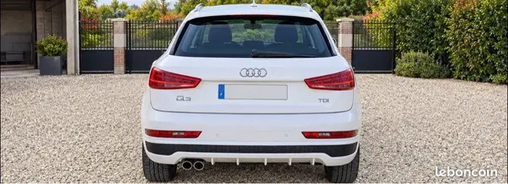 Audi Q3 2015 photo 2