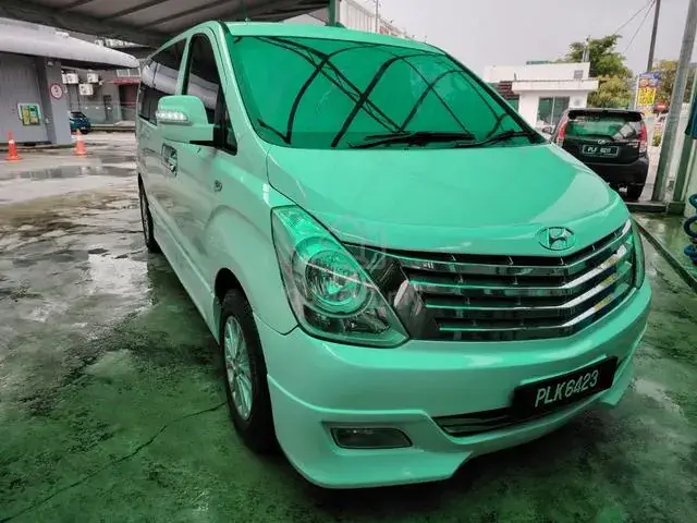 Hyundai Grand Starex