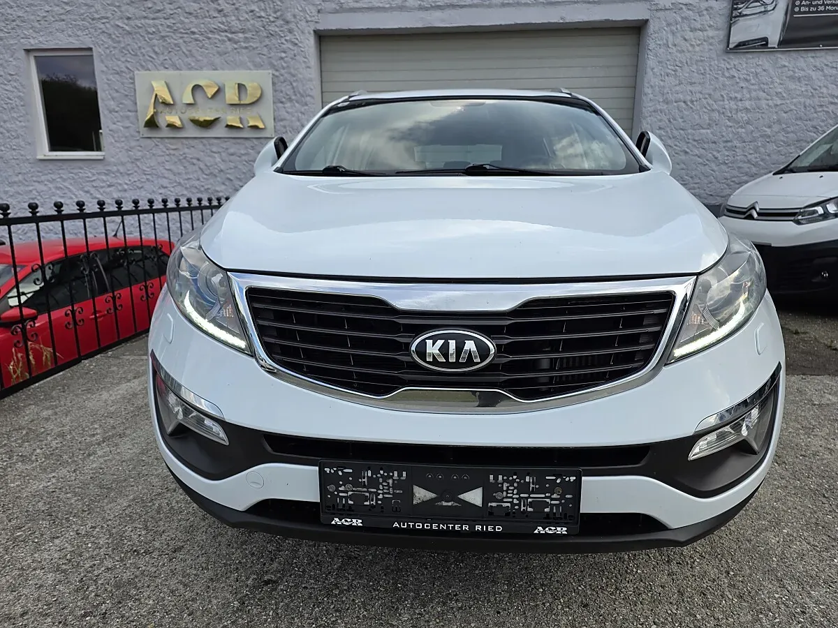 Kia Sportage 2012 photo 2