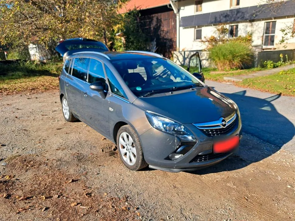 Opel Zafira Tourer